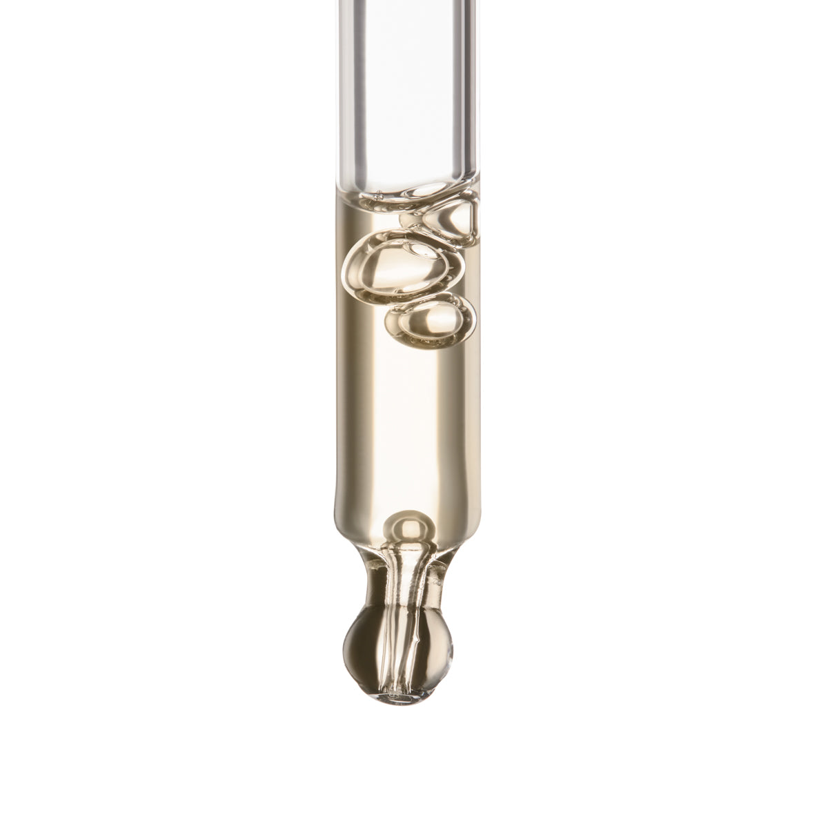 Closeup Bild der Pipette des Full Hair Haarserum