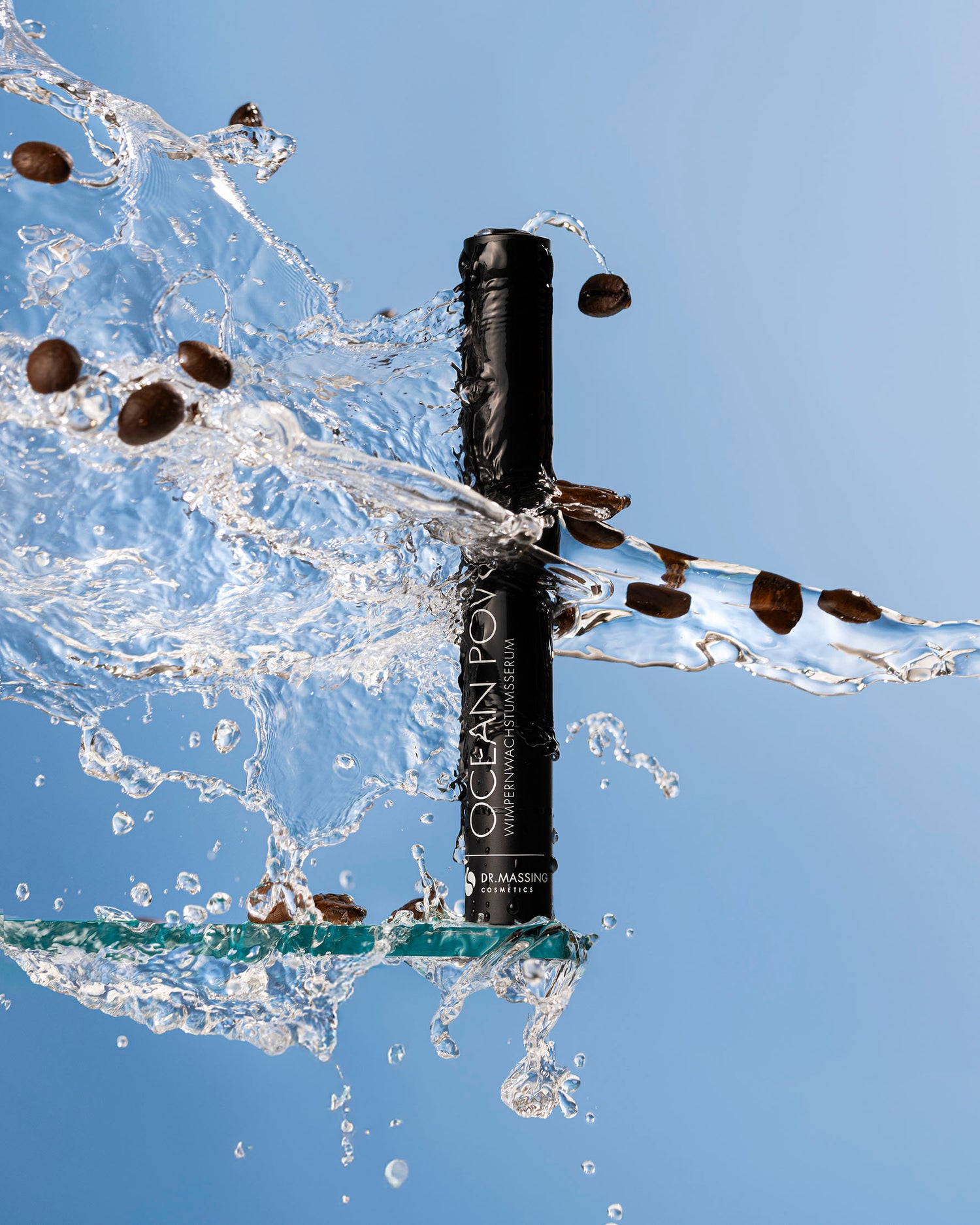 Ocean Power wird von Wasser und Kaffeebohnen umspült