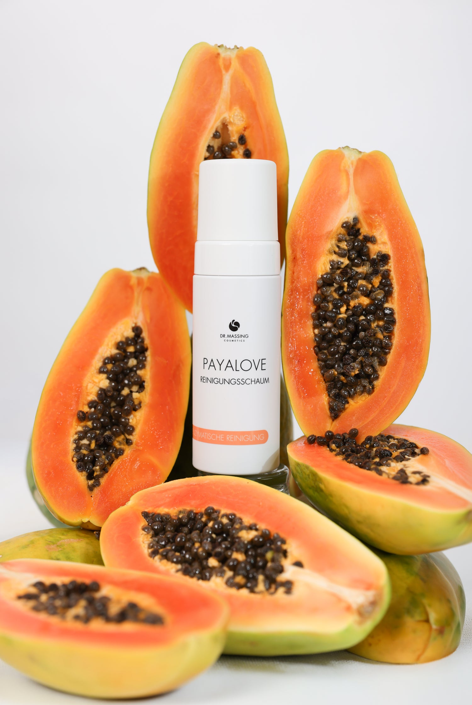 Bild von Payalove Reinigungsschaum zusammen mit Papayas